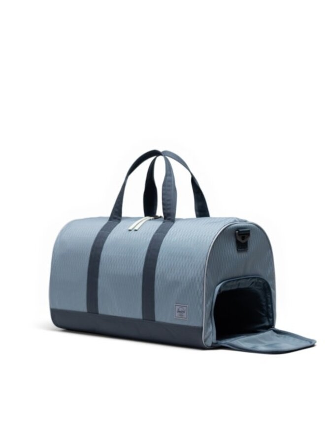 Herschel Novel™ Duffle