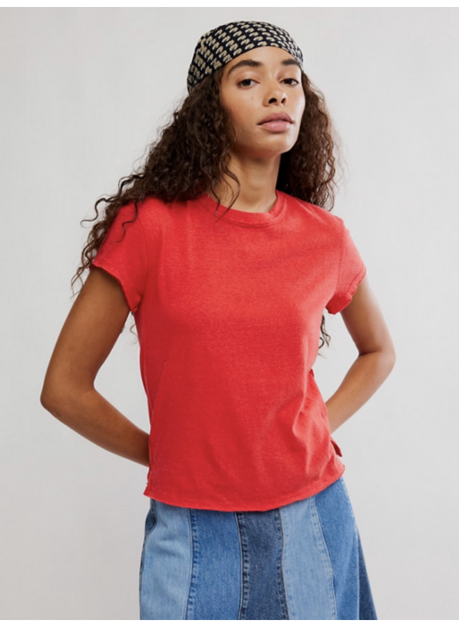 Nova Tee