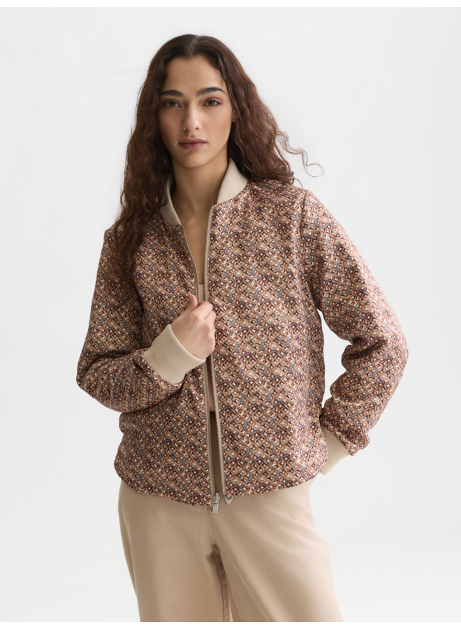 Quilted reversible bomber