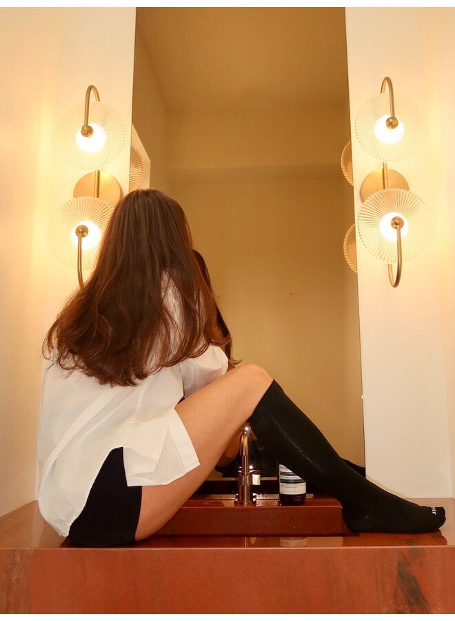 Minimalist Forma Knee-High