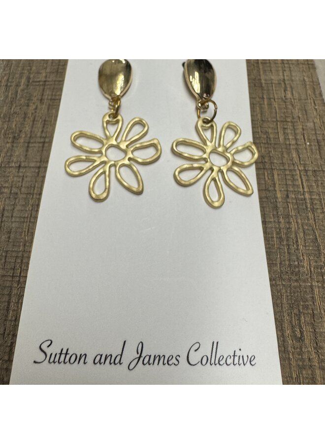 Daisy Dangle Med Earrings