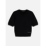 Compact short-sleeved pullover