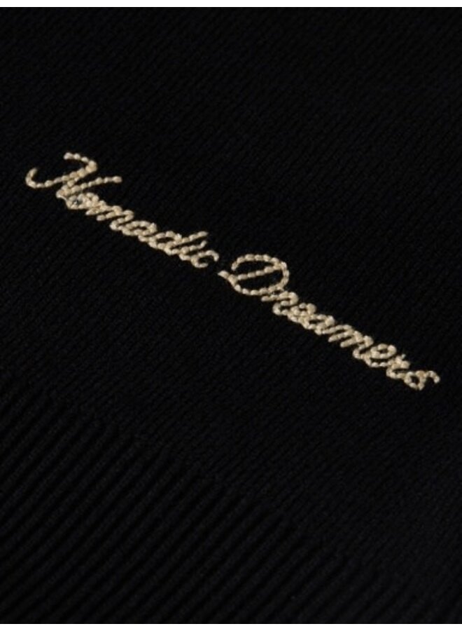 Compact short-sleeved pullover