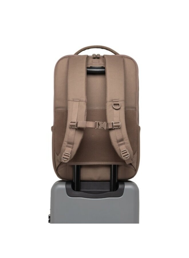 Kaslo Backpack Tech