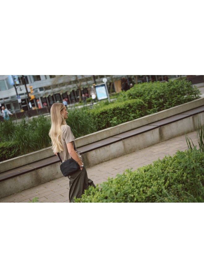 Thalia Crossbody