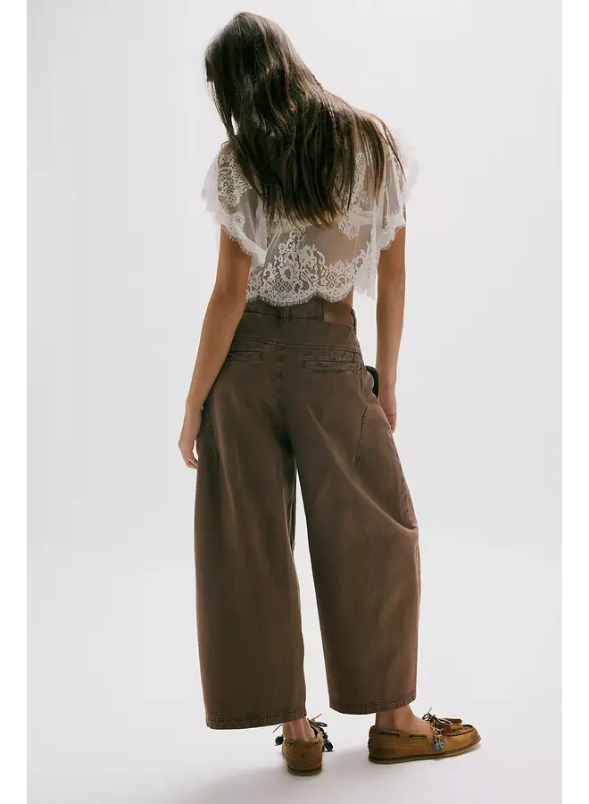 Laydown Chino