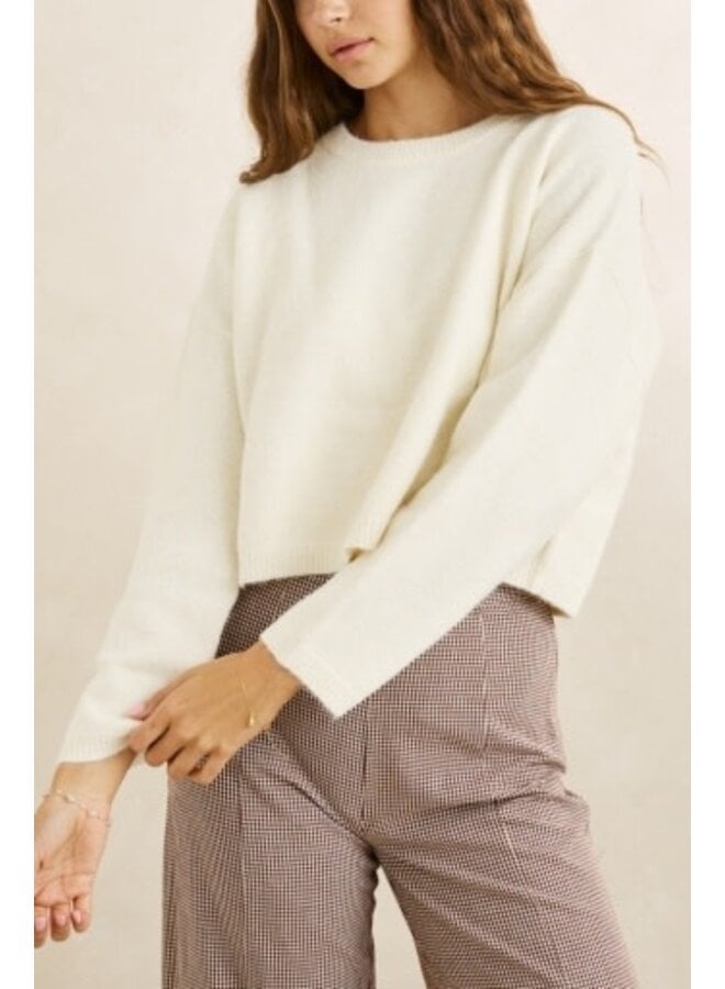 estelle fluffy crew neck knit