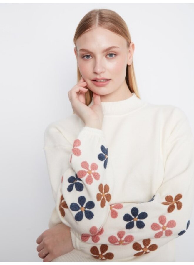 Mock Neck Sweater Knit with  Embroidery