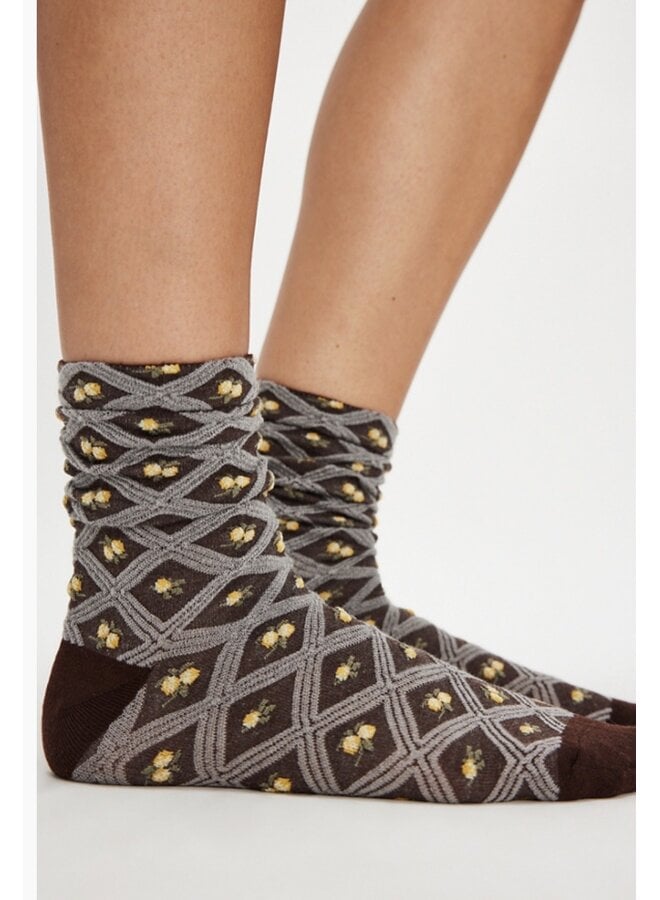 Floral Jacquard Socks