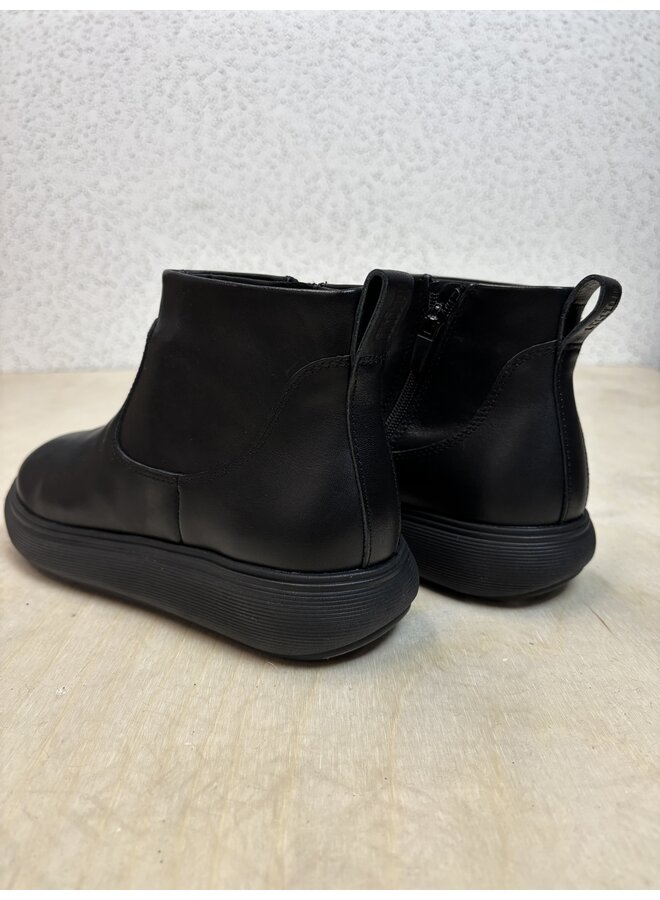 IQ Comff Zip Ankle Boots
