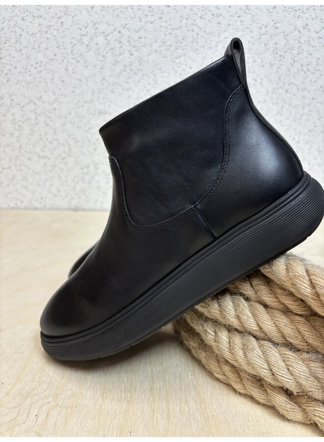 IQ Comff Zip Ankle Boots