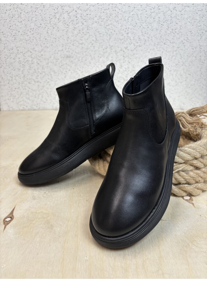 IQ Comff Zip Ankle Boots