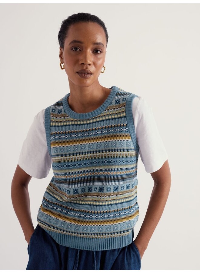 Cove Cottage Vest
