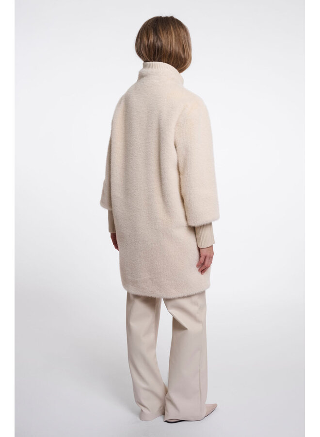 Pilar Coat