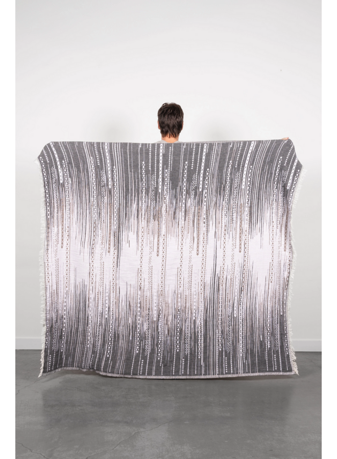 The Chara Fleece Throw