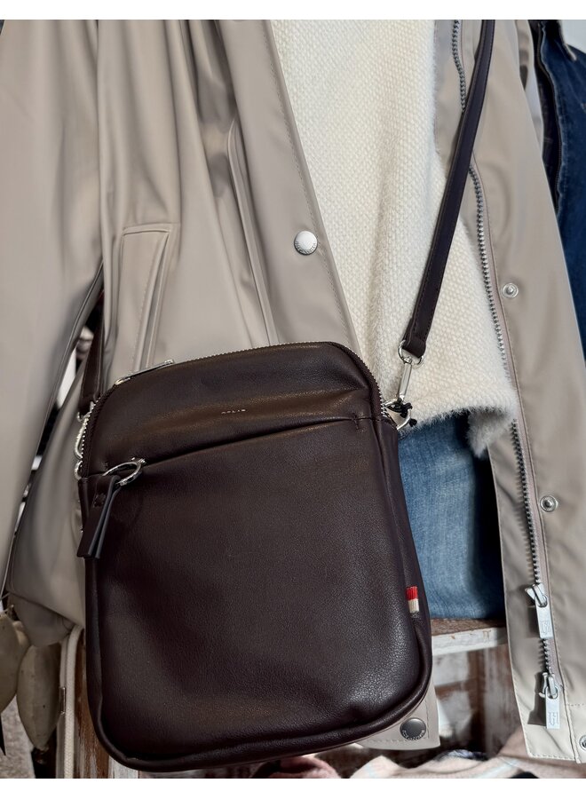 Nicky Crossbody