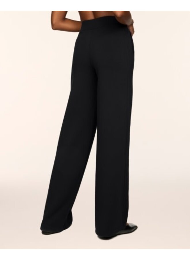 Airessentials® pintuck wide leg pant reg