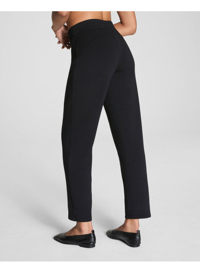 Airessentials straight leg petite