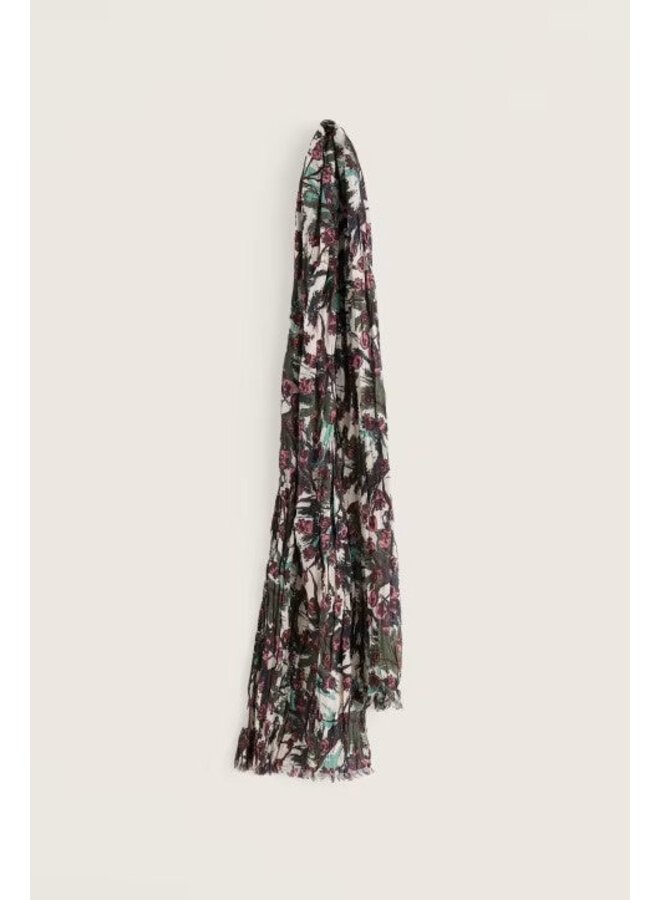 Larissa Scarf