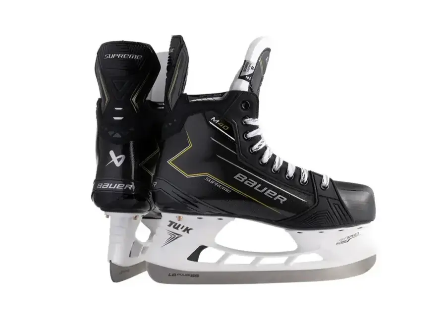 24 Supreme M40 Int Skate
