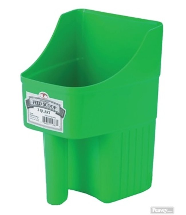 3QT Plastic Feed Scoop