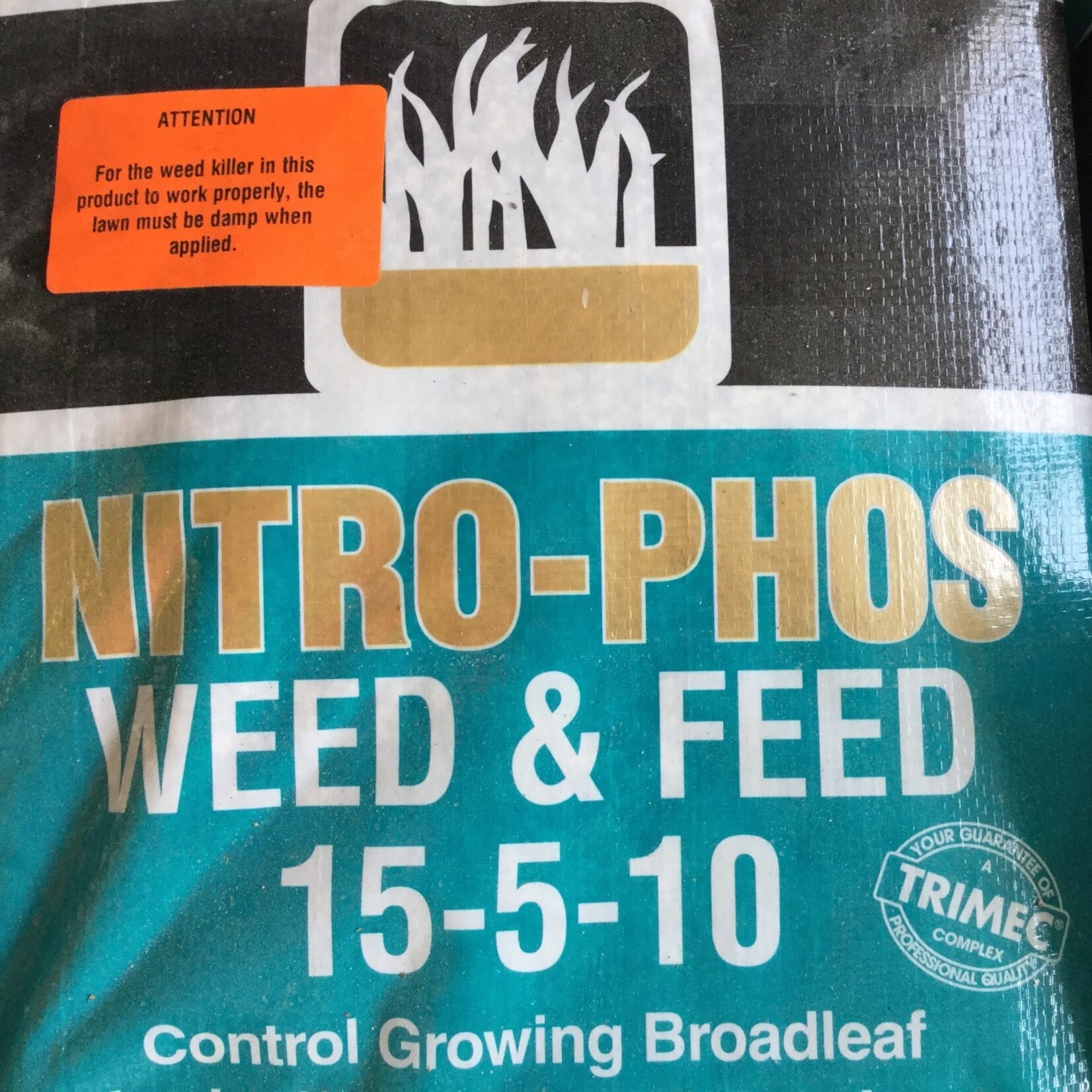 NITRO PHOS WEED N FEED W/TRIMEC 40LB. 10,000 sf