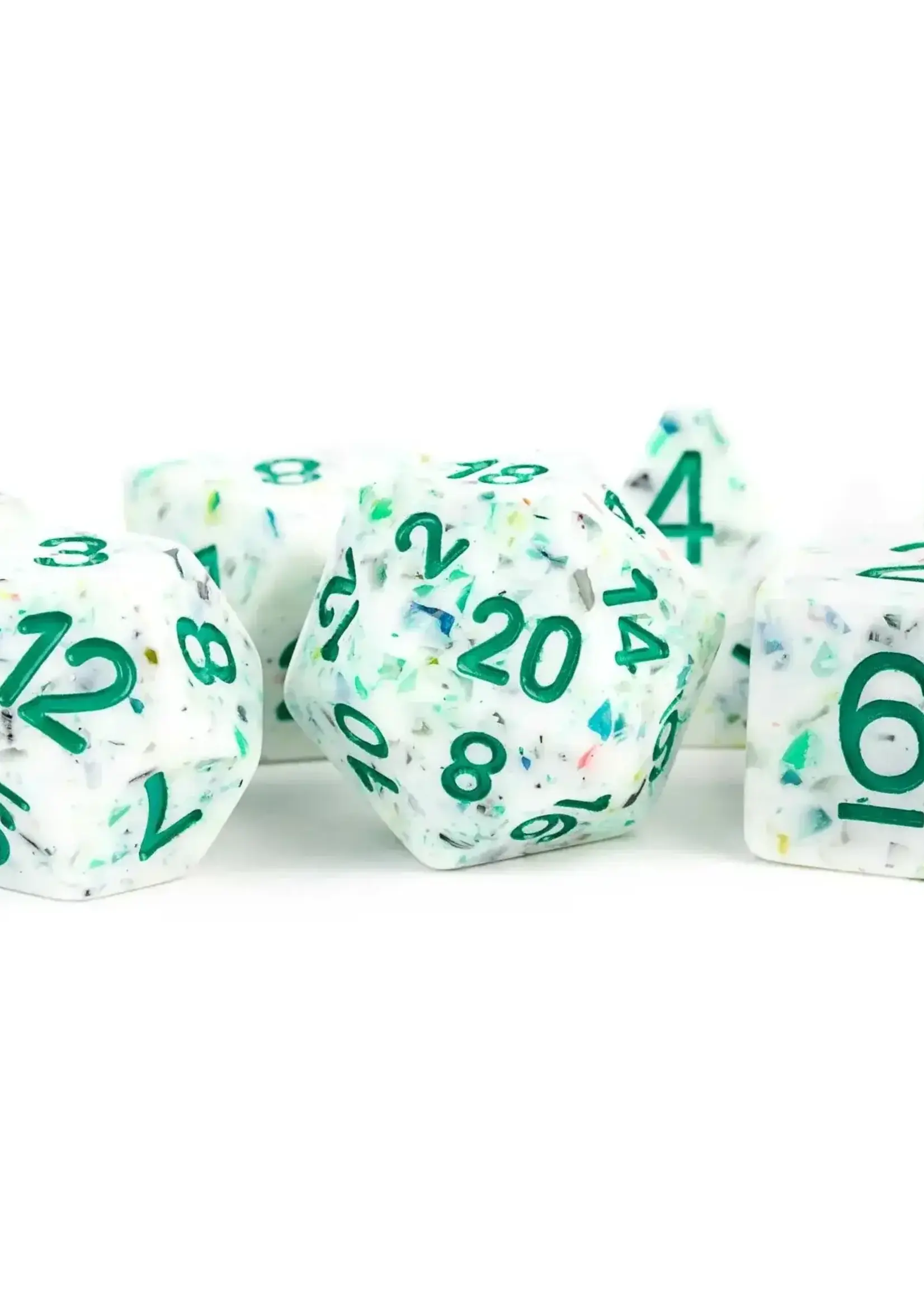 FanRoll by Metallic Dice Games Recycled Dice 16mm Resin Poly Dice Set