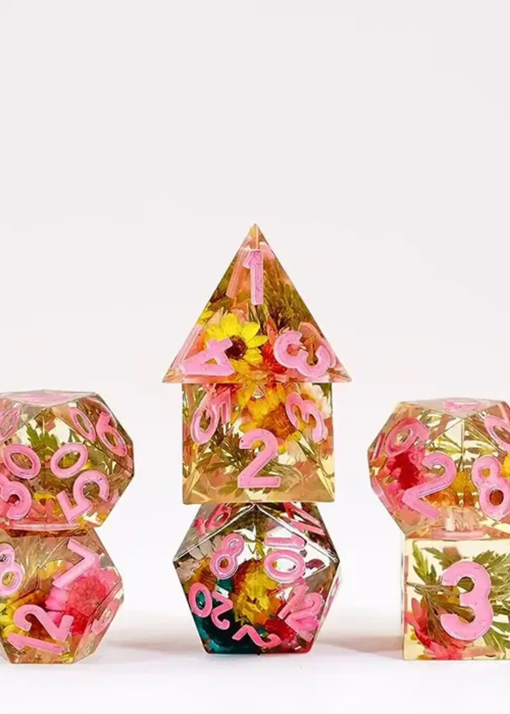 FanRoll by Metallic Dice Games PREMIUM Handcrafted Sharp Edge Inclusion Dice: Chrysanthemum