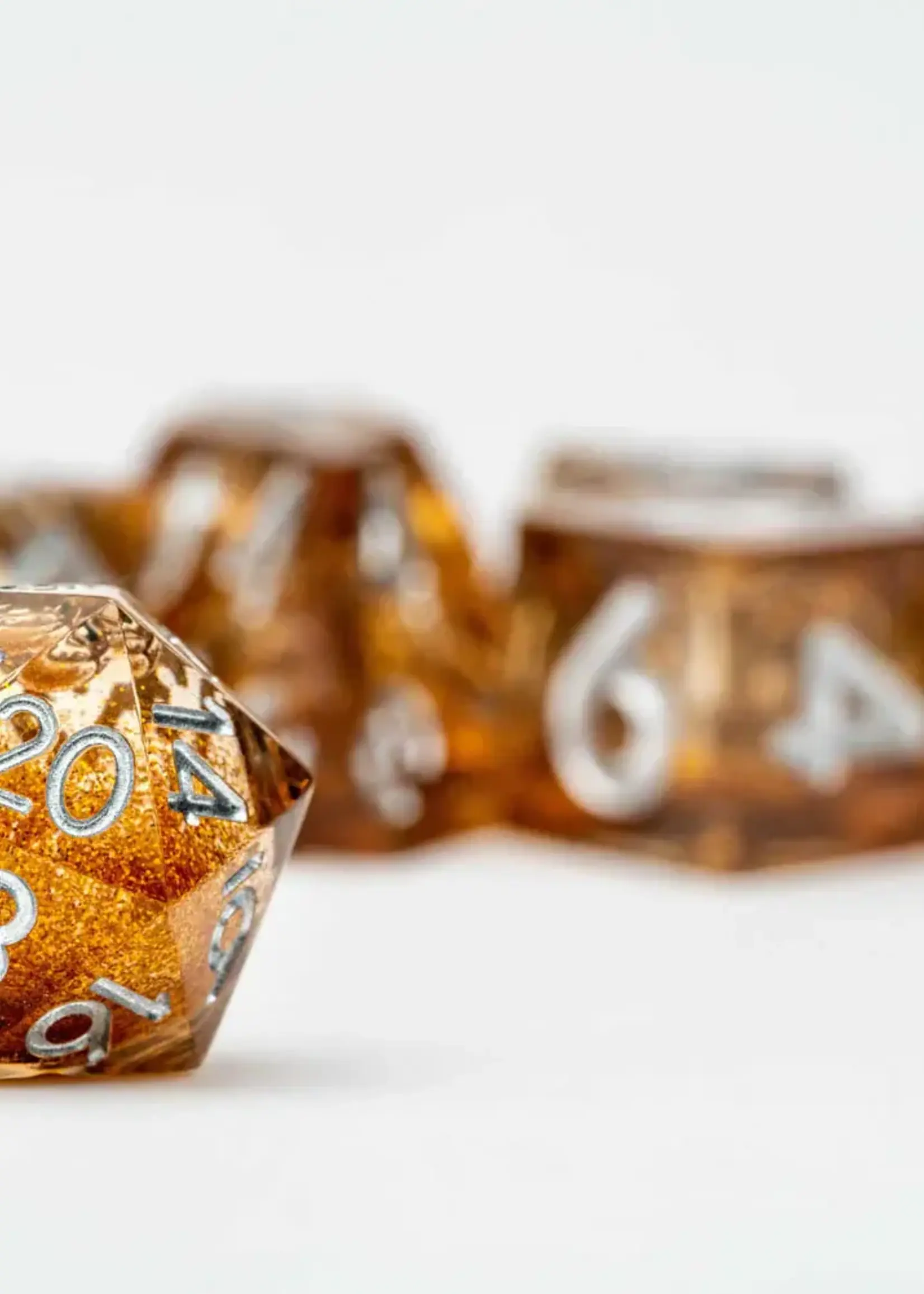 FanRoll by Metallic Dice Games (FR) Liquid Core d20: Liquid Luck