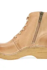 DANSKO Dansko Sigourney Clog Boot