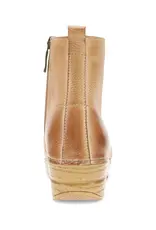DANSKO Dansko Sigourney Clog Boot