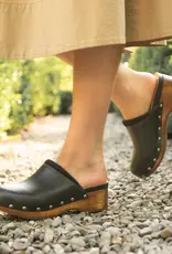 DANSKO Dansko Andie Wooden Clog