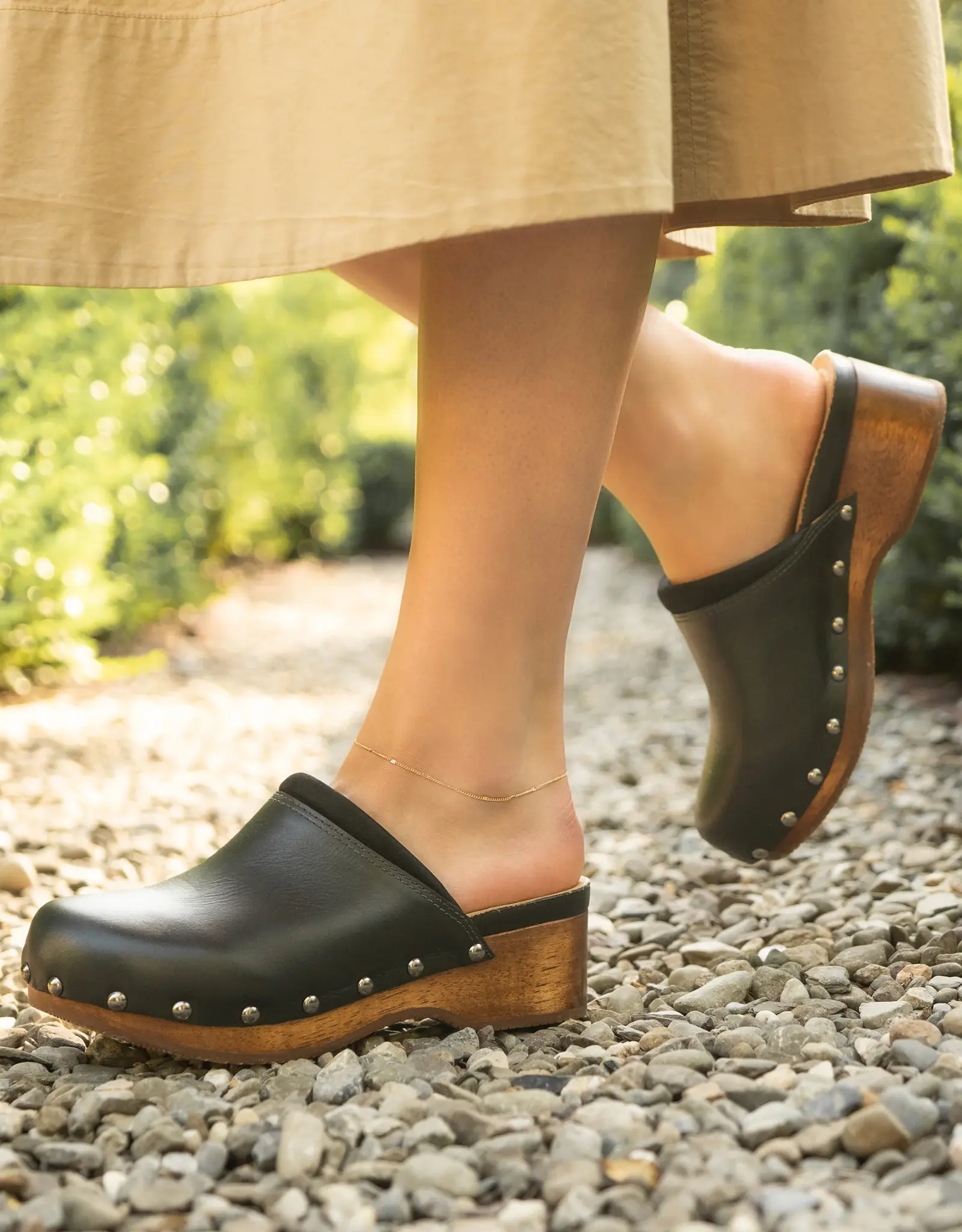 DANSKO Dansko Andie Wooden Clog