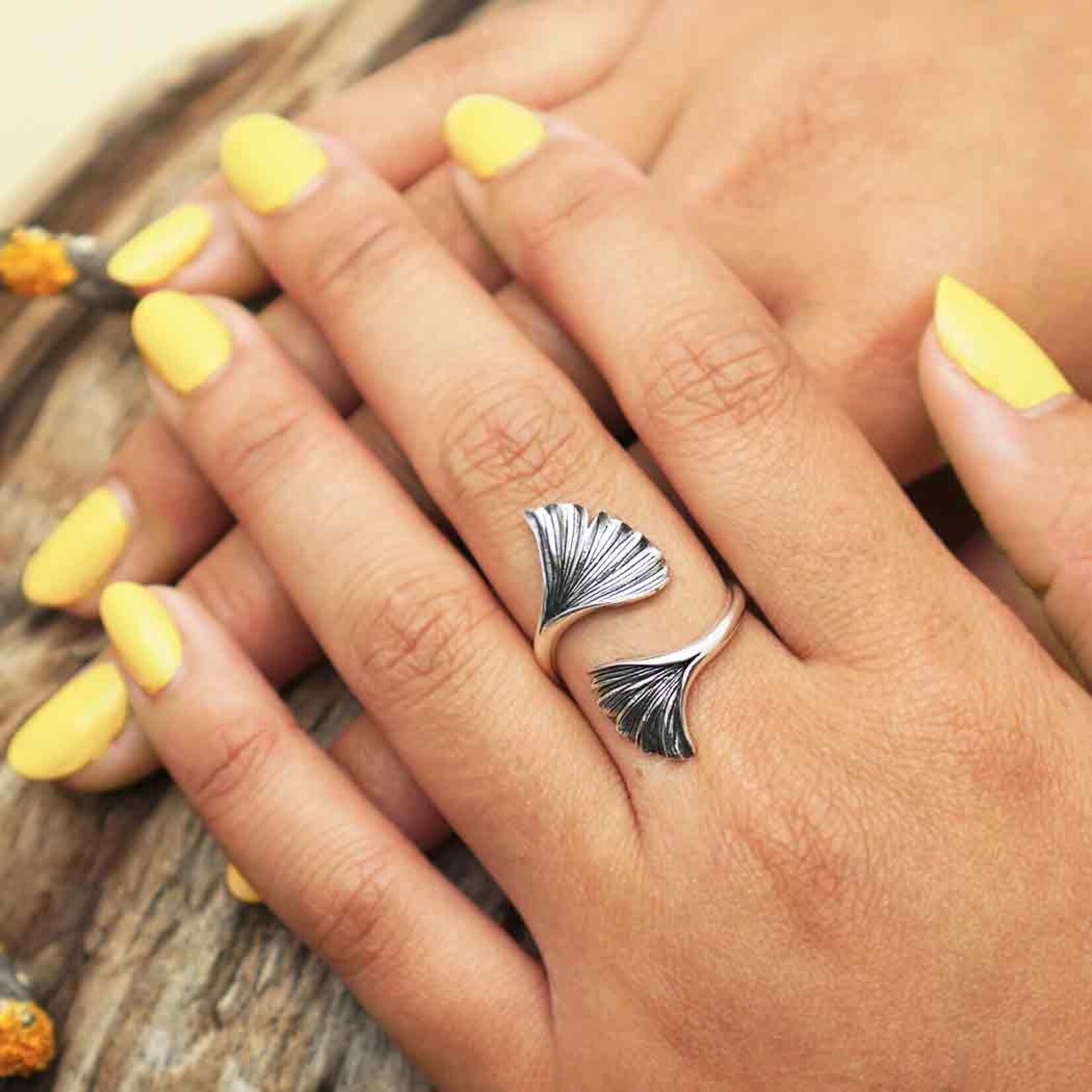 Nina Designs Sterling Silver Adjustable Ginkgo leaf  Ring