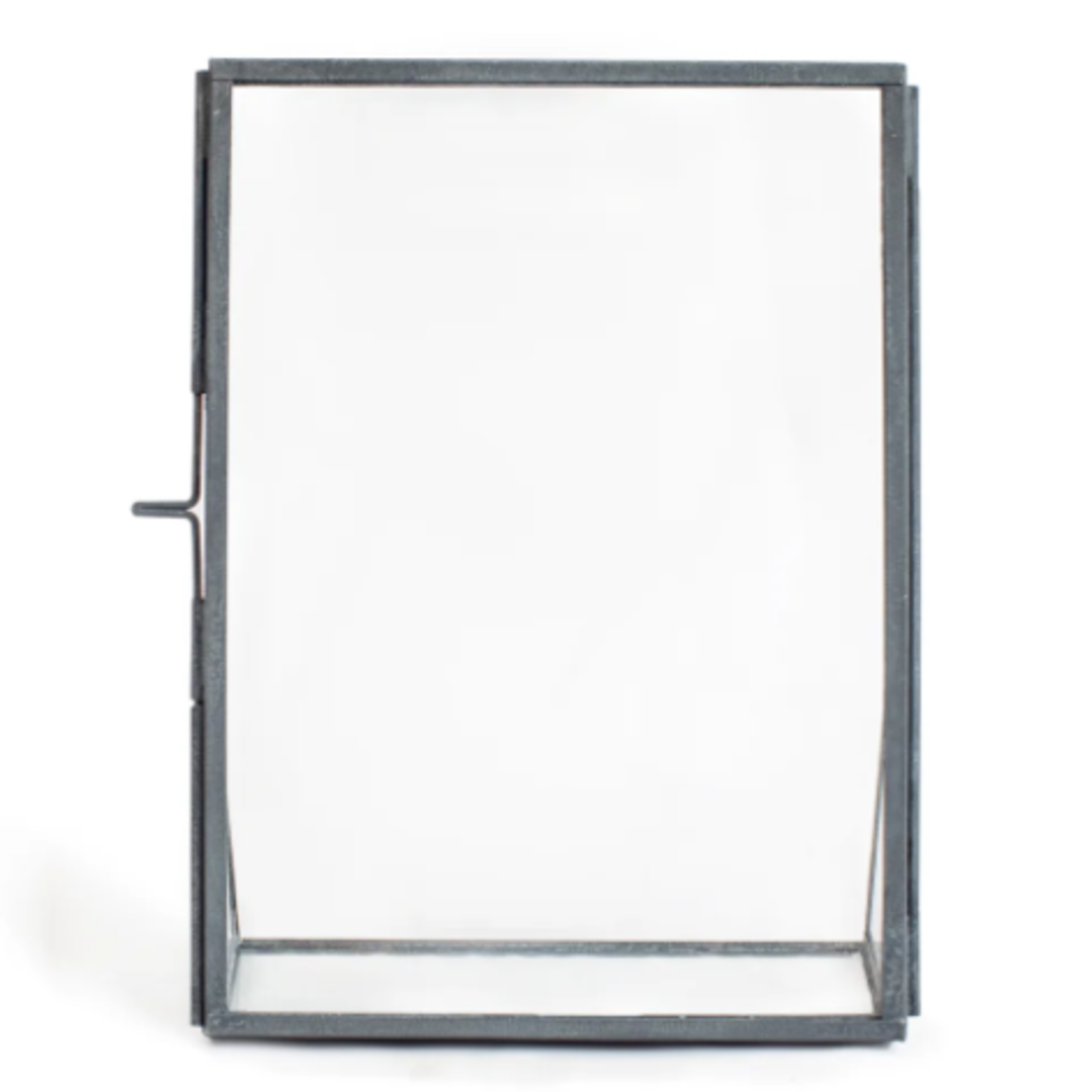 Sugarboo & Co. Sugarboo AC337 4x6 vertical zinc finish standing picture frame
