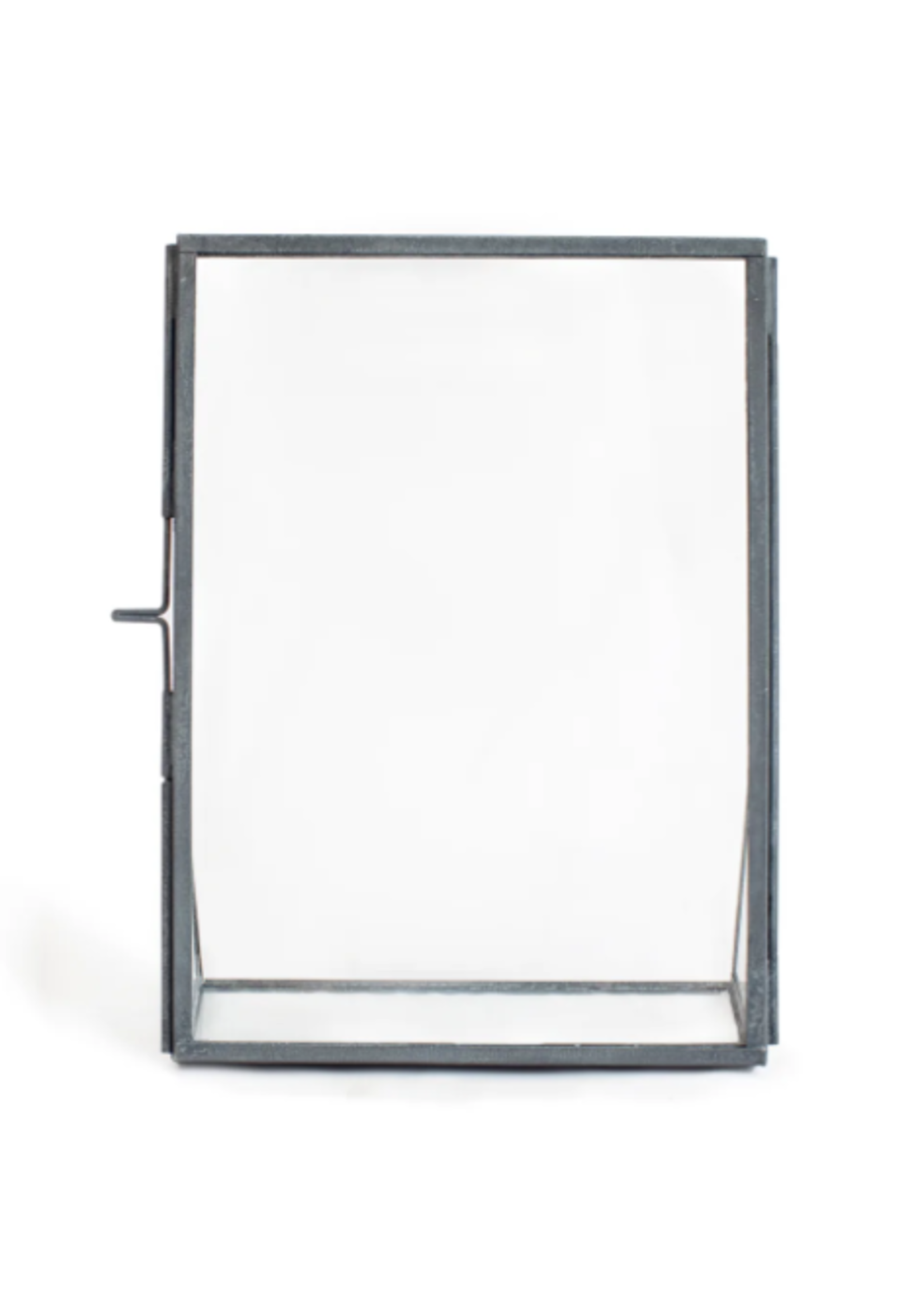 Sugarboo & Co. Sugarboo AC337 4x6 vertical zinc finish standing picture frame