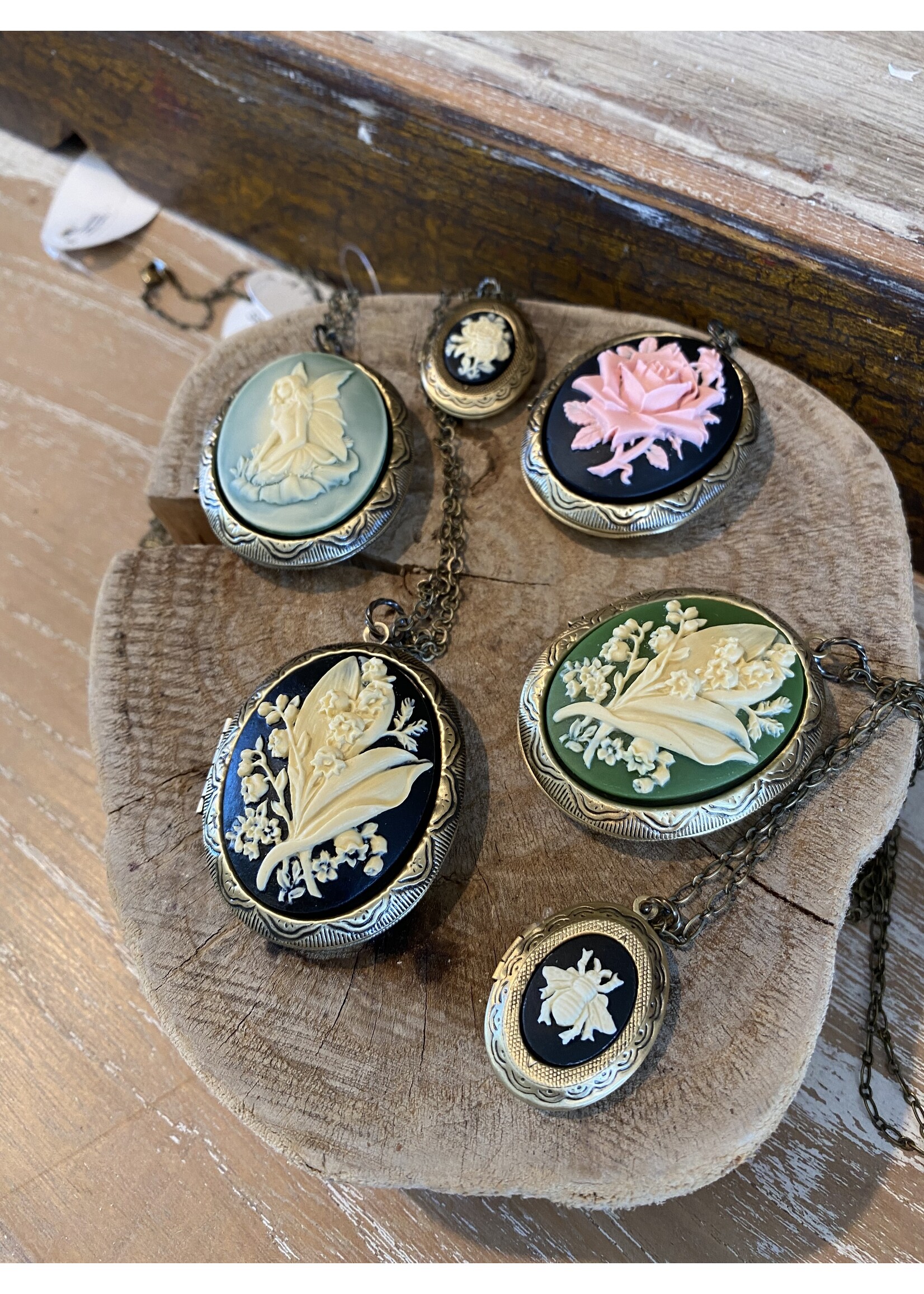 A Pocket of Posies A Pocket of Posies Cameo Locket Necklace Lily of the Valley Black