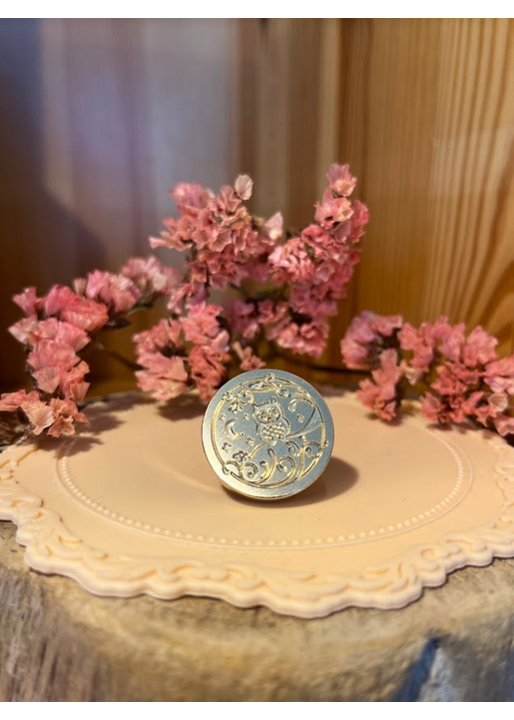 My Muses Card Shop My Muses Card Shop  Wax seal Ryx26  owl