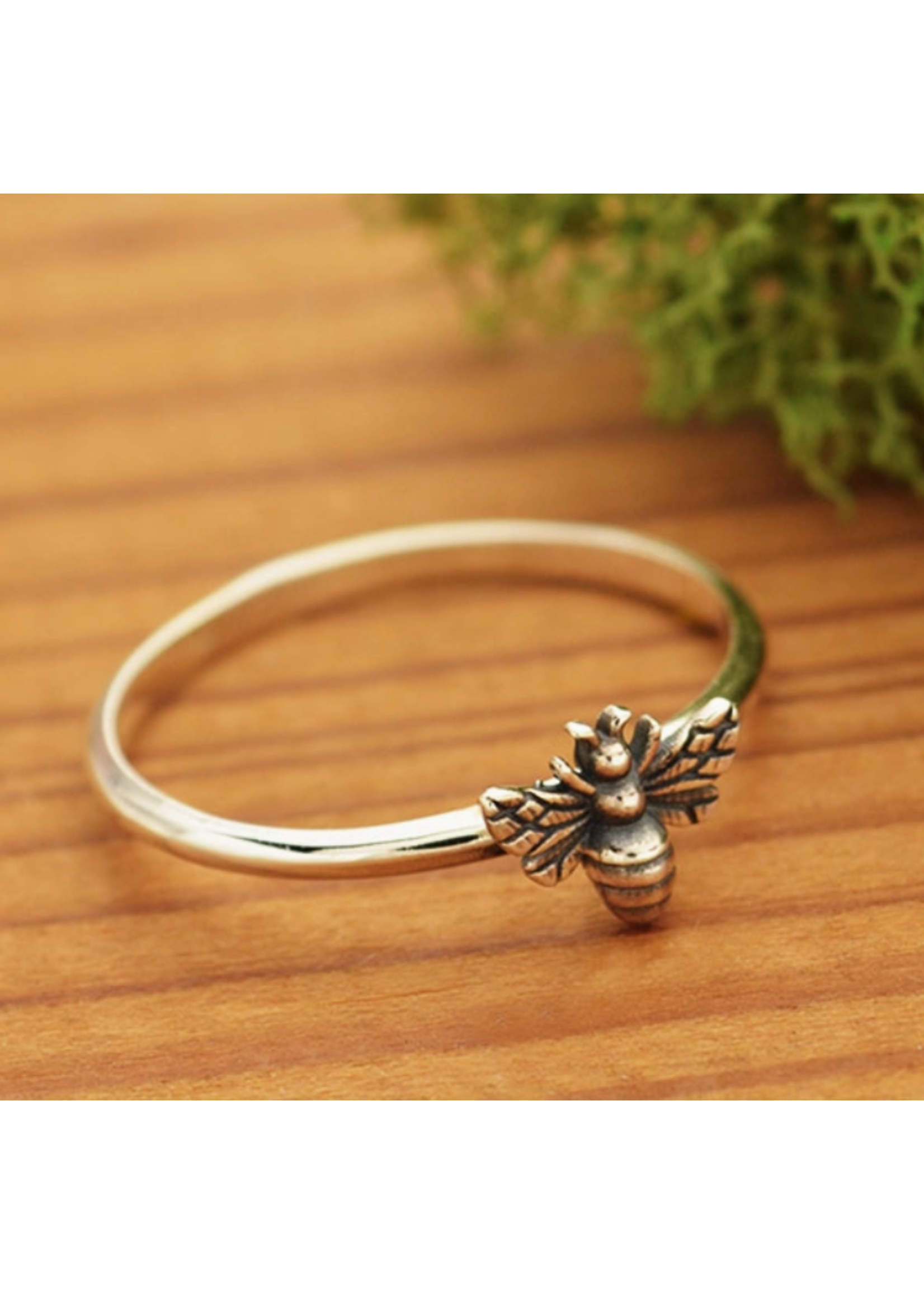 Nina Designs Nd  Sterling Silver Tiny Bee Ring Recycled Sterling Silver 6
