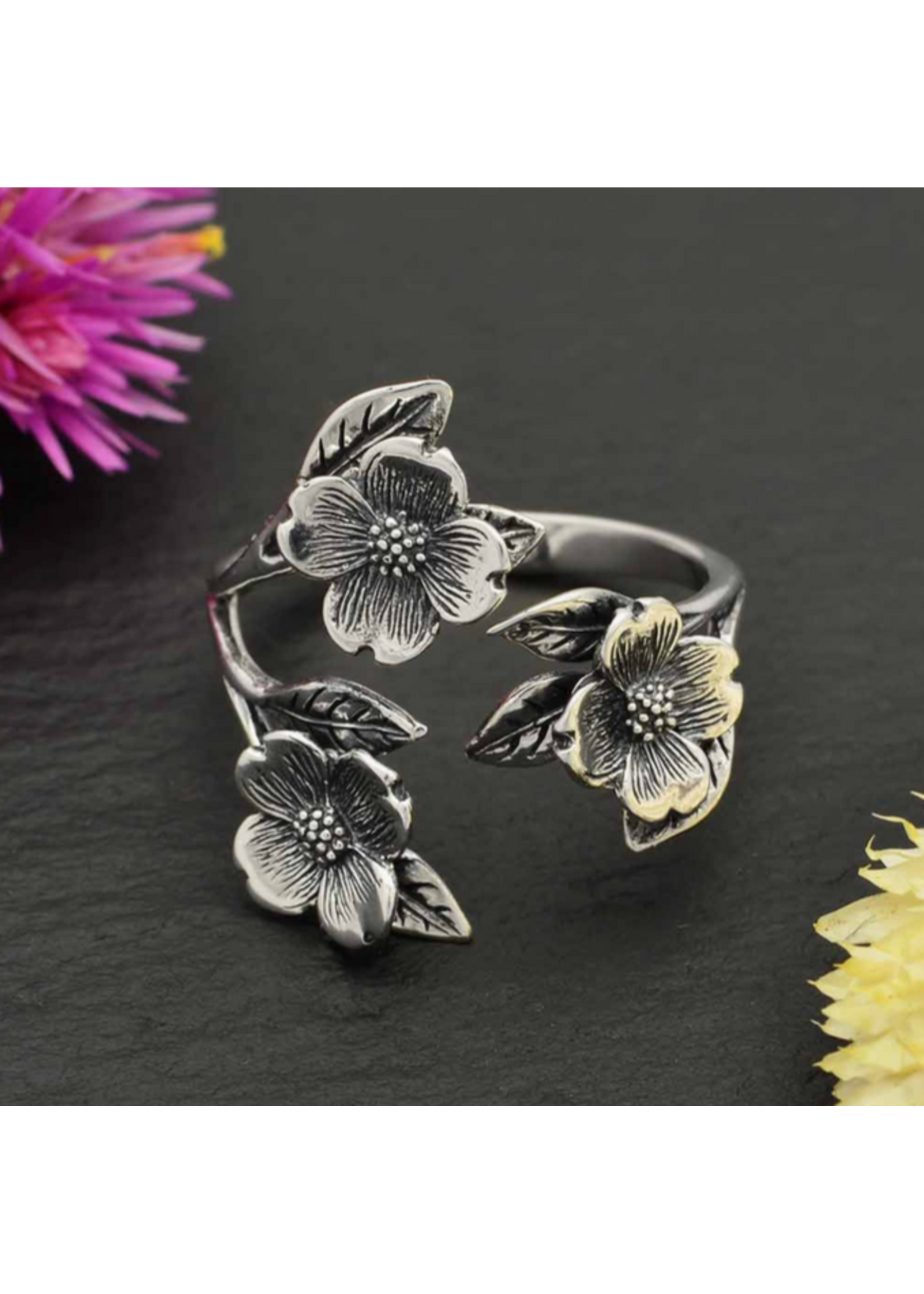 Nina Designs Nd Sterling Silver Adjustable Dogwood Flower and Leaf Ring R194