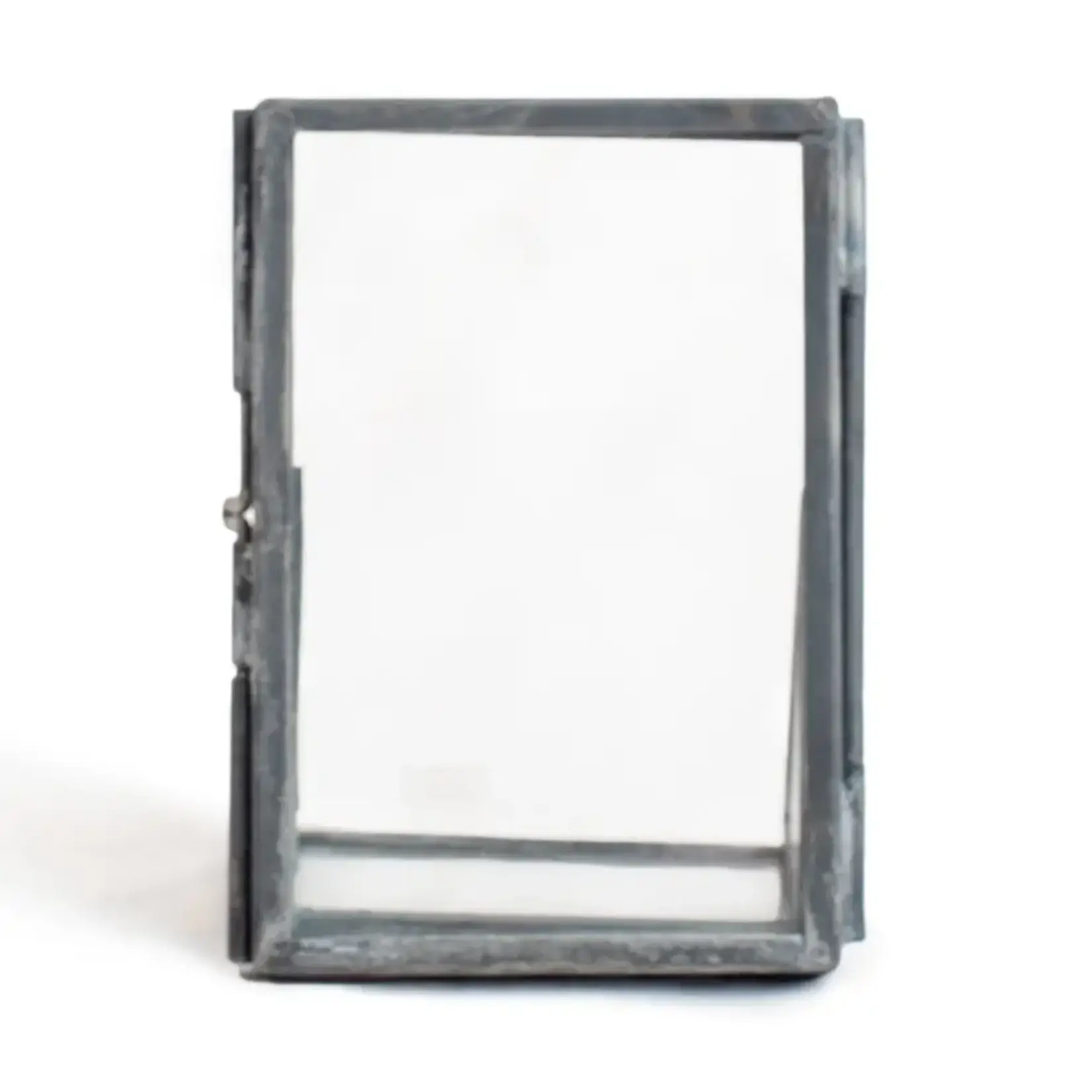 Sugarboo & Co. Sugarboo AC177  Zinc Vertical Hanging Picture Frame   3"x5"