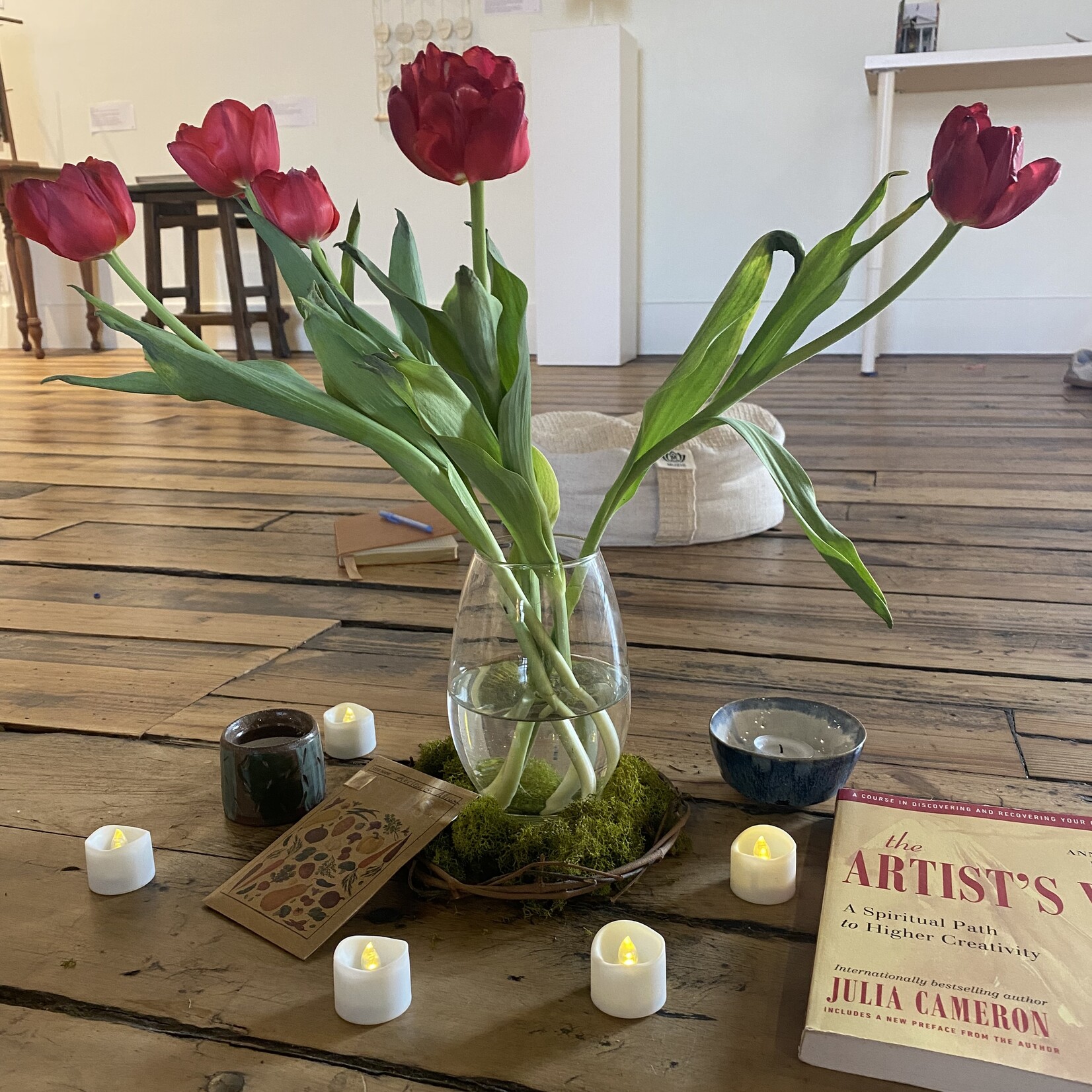 Lara Struckman Artist Morning Community Meditation & Morning Pages