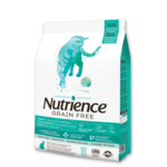Nutrience Nutrience Sans grains pour chats d’intérieur, Dinde, poulet et canard, 2,5 kg (5,5 lbs)