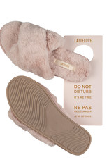 Pantoufle criss cross