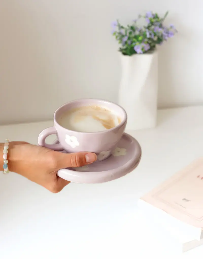 moi d'abord Tasse Lily lilas