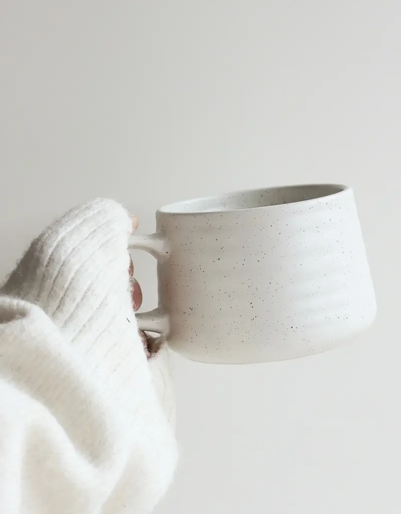 moi d'abord Tasse à café XL mouchetée