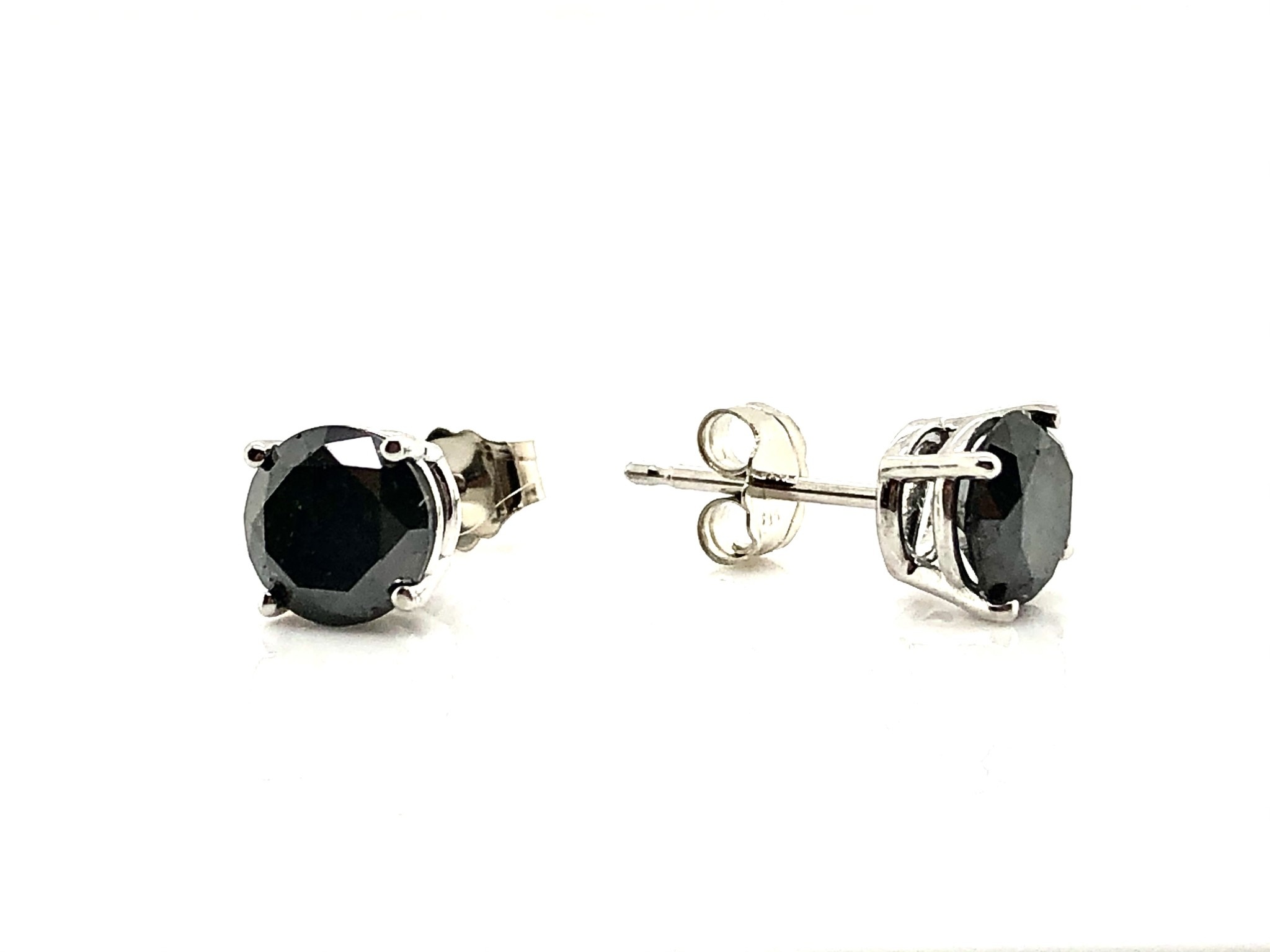 14K White Gold 1.5ctw Black Diamond Studs
