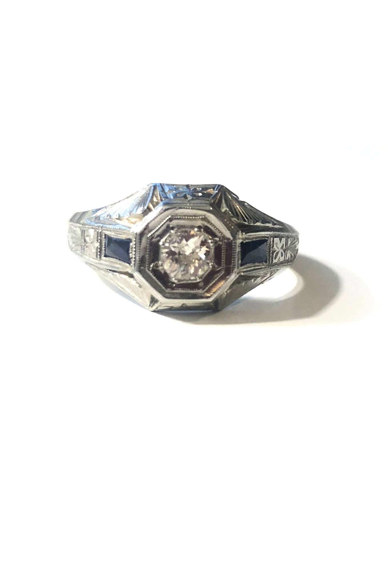 18kt White Gold Art Deco Diamond and Sapphire Ring