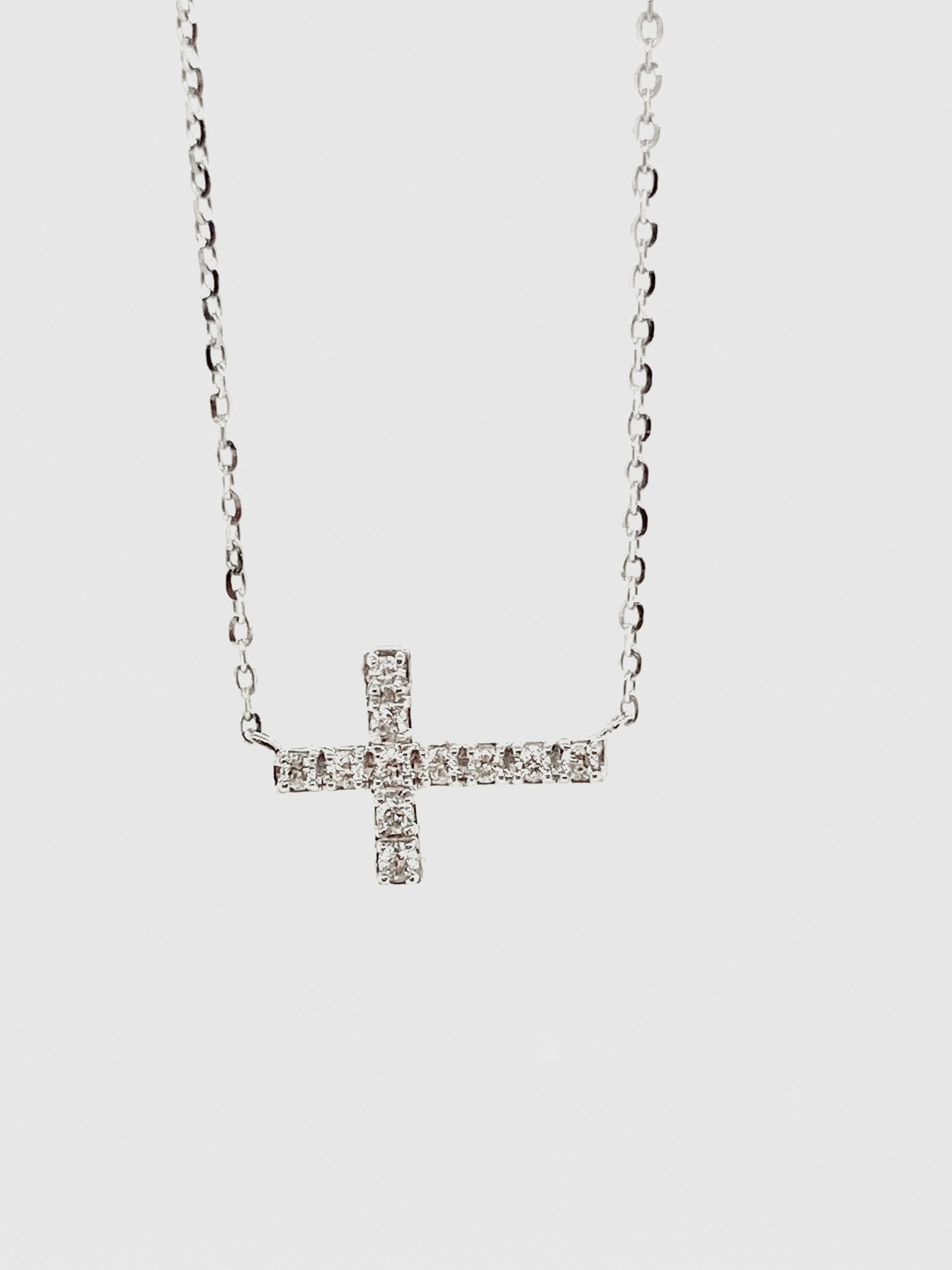 14K White Gold 0.11ct Diamonds Cross Necklace
