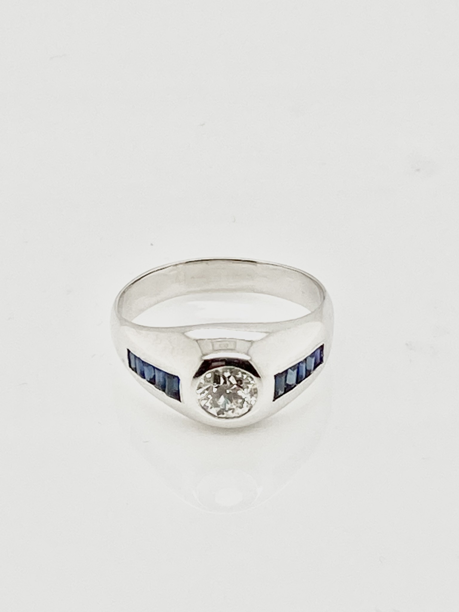 18K White Gold Diamond and Baguette Sapphires Ring